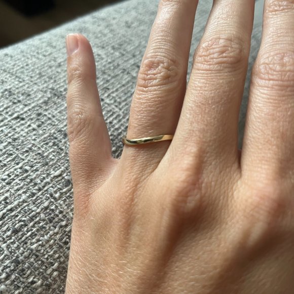 New Casual Seance 14K Gold Curve Band - Picture 3 of 10